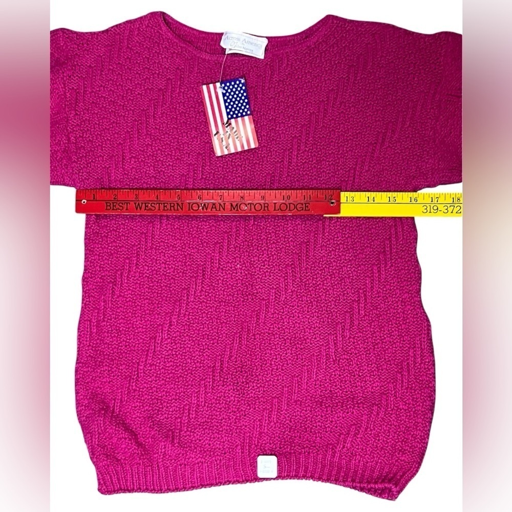 Vintage‎ NWT Women's Small Pink Short Sleeve Sweater by Knit Maven made in USA - Picture 3 of 5